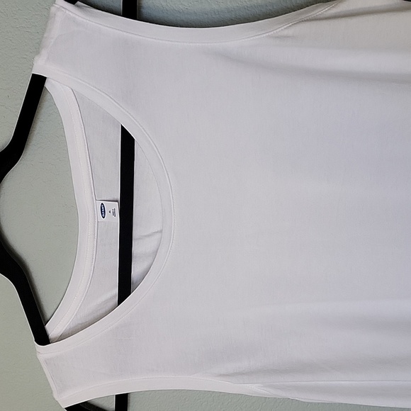 Old Navy XL Casual Summer NWT white split back sleeveless top - Picture 3 of 7